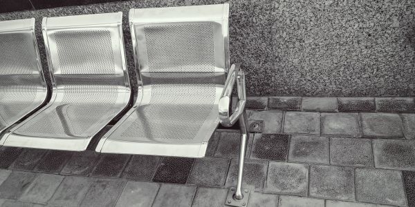 Banc trois assises inox extérieur ou intérieur